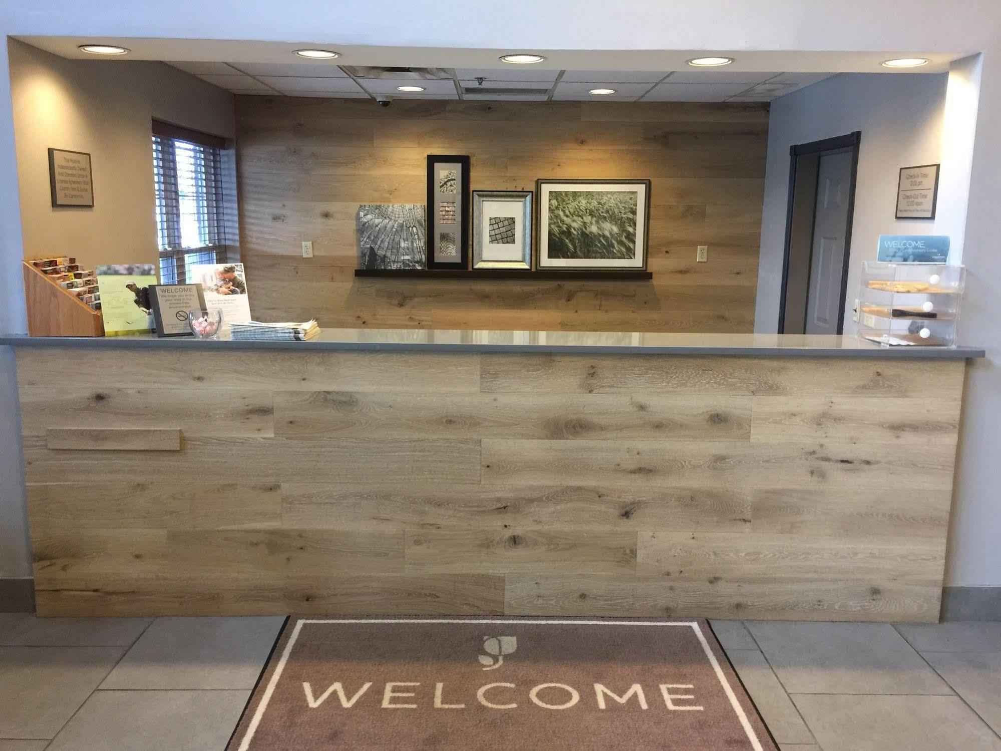Country Inn & Suites By Radisson, Louisville East, Ky Extérieur photo